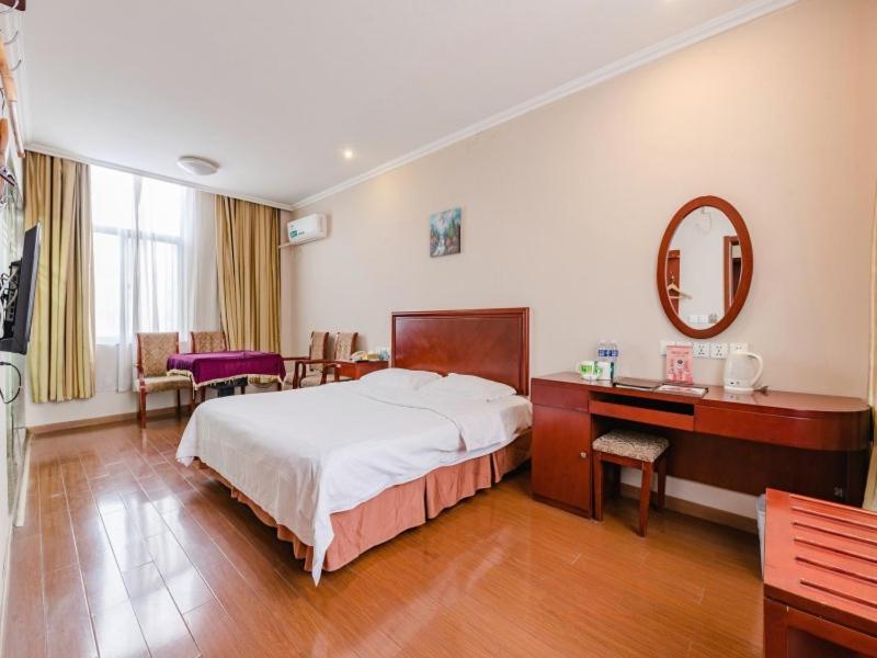 Yaowandukou Greentree Inn Henan Xinyang Gushi Zhongshan Avenue Hongsu Avenue Express Hotel מראה חיצוני תמונה