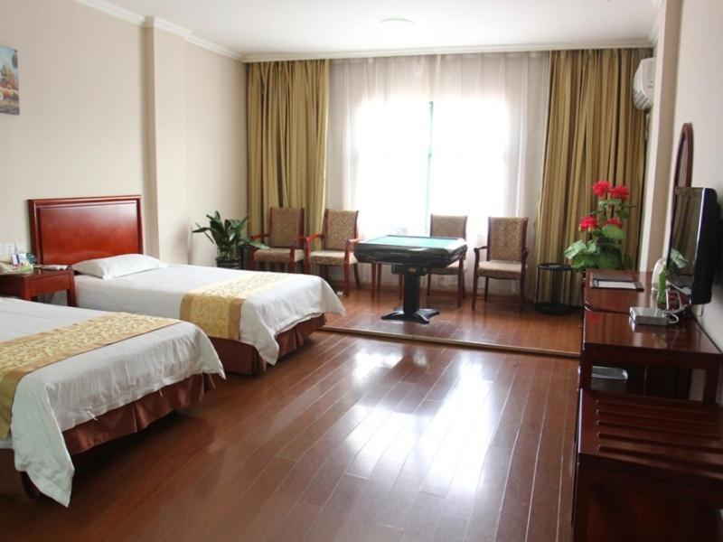 Yaowandukou Greentree Inn Henan Xinyang Gushi Zhongshan Avenue Hongsu Avenue Express Hotel מראה חיצוני תמונה